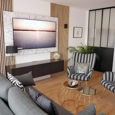 Le Penthouse Des Halles Apartamento